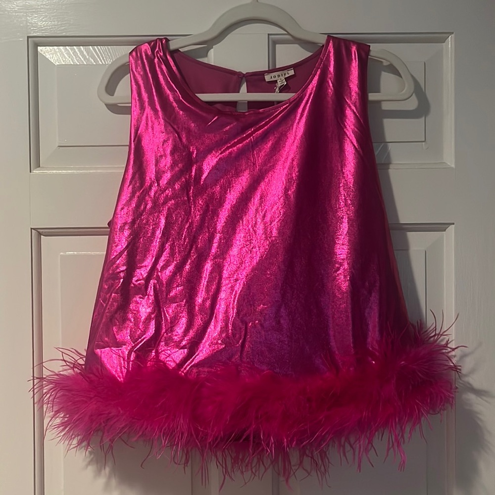 NWOT pink feather tank
